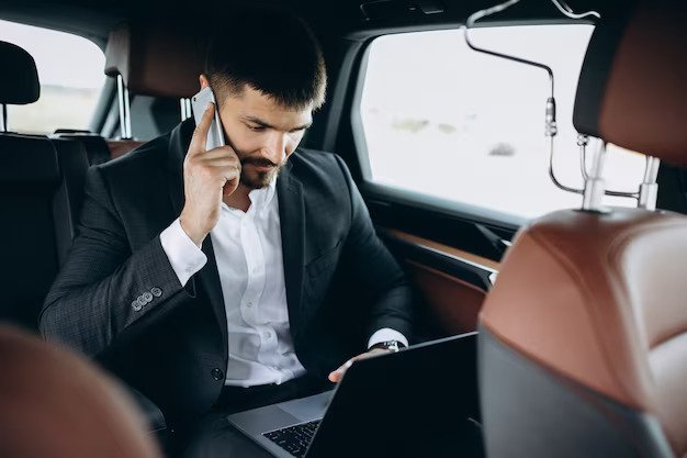 Chauffeured Luxury: 6 Tips for an Optimal Experience Chauffeured Luxury: 6 Tips for an Optimal Experience
